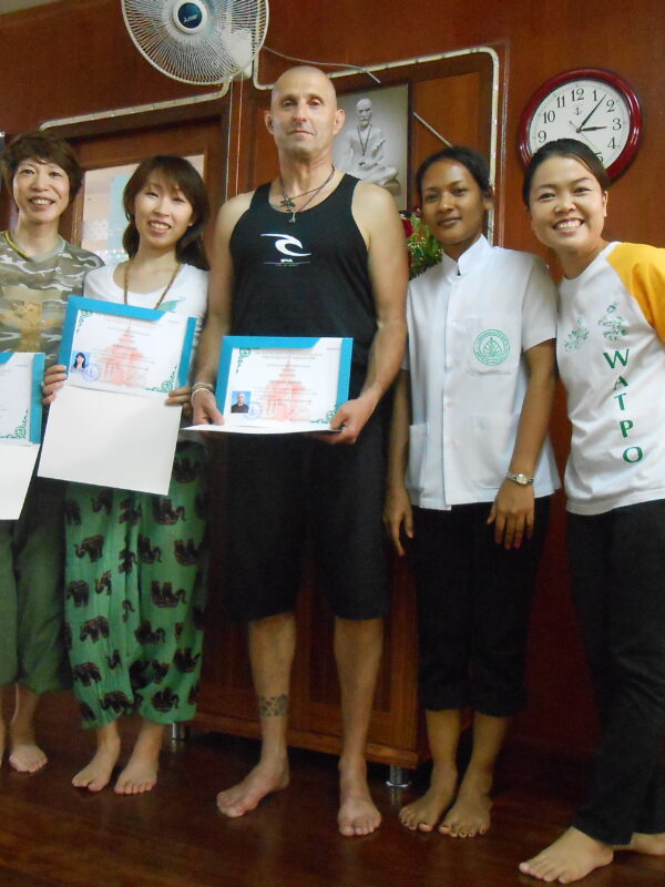 11yoga-thai-certification